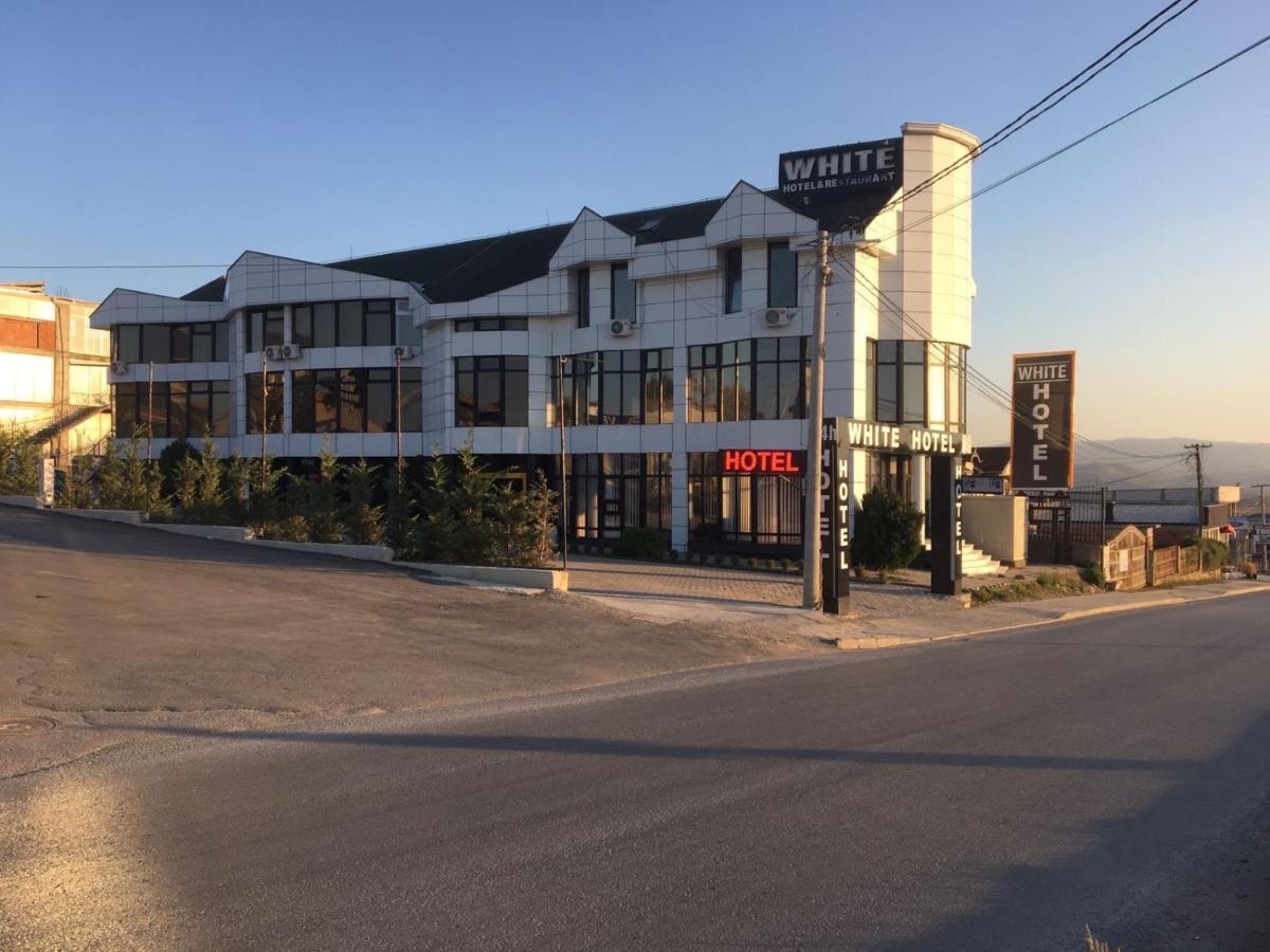 Gjilan Hotelwhite מראה חיצוני תמונה